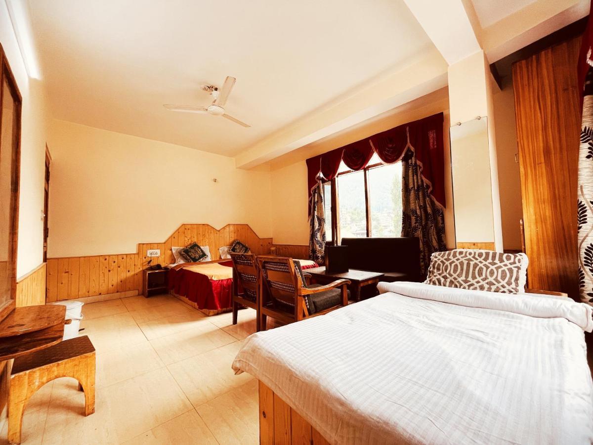 Hotel Snow Mountain Mall Road Manali  Exterior photo