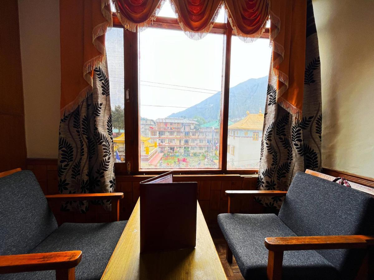 Hotel Snow Mountain Mall Road Manali  Exterior photo